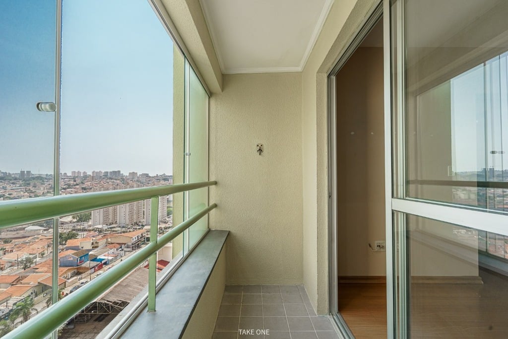 Apartamento à venda com 2 quartos, 65m² - Foto 1