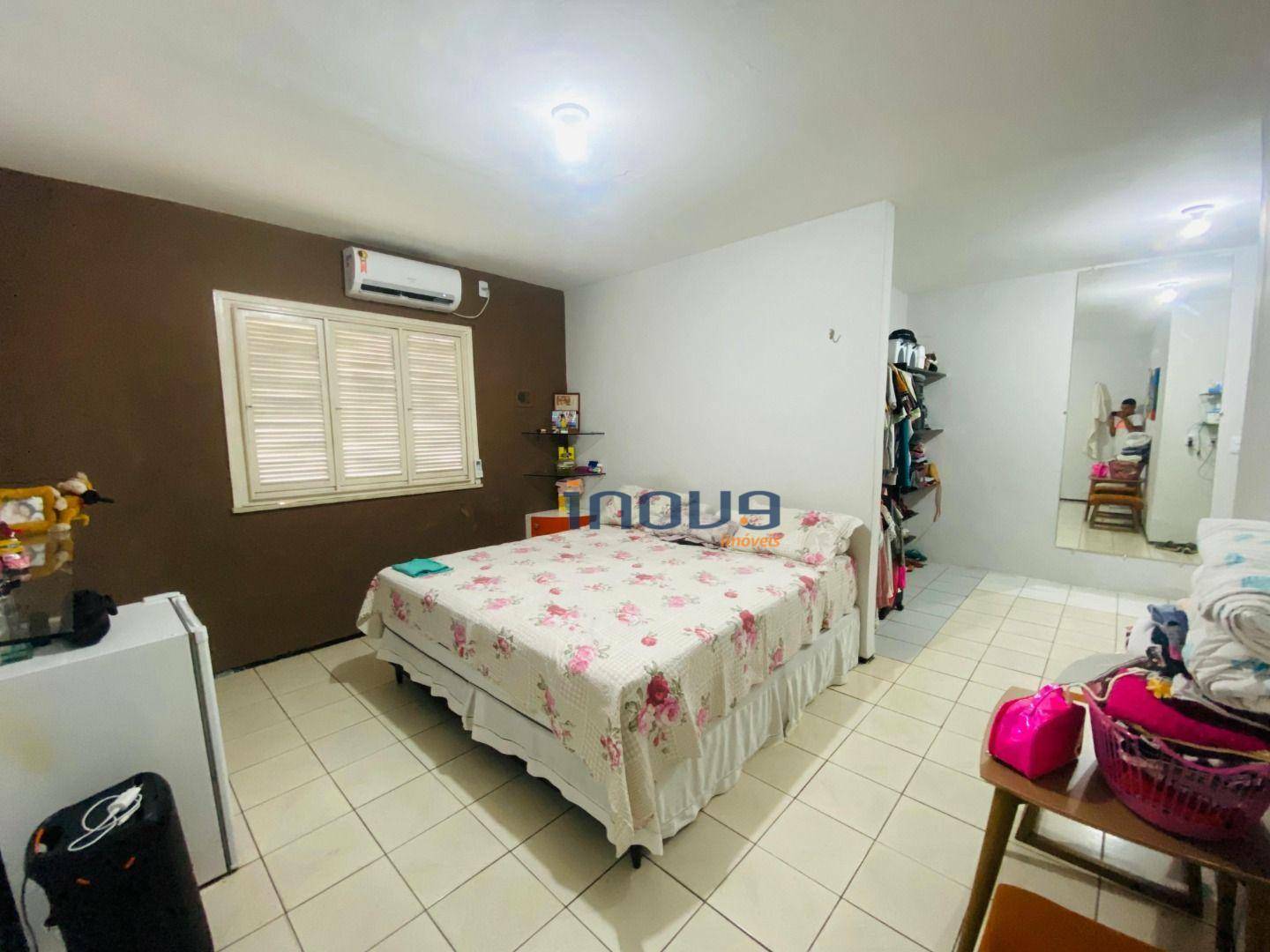 Casa à venda com 3 quartos, 182m² - Foto 12