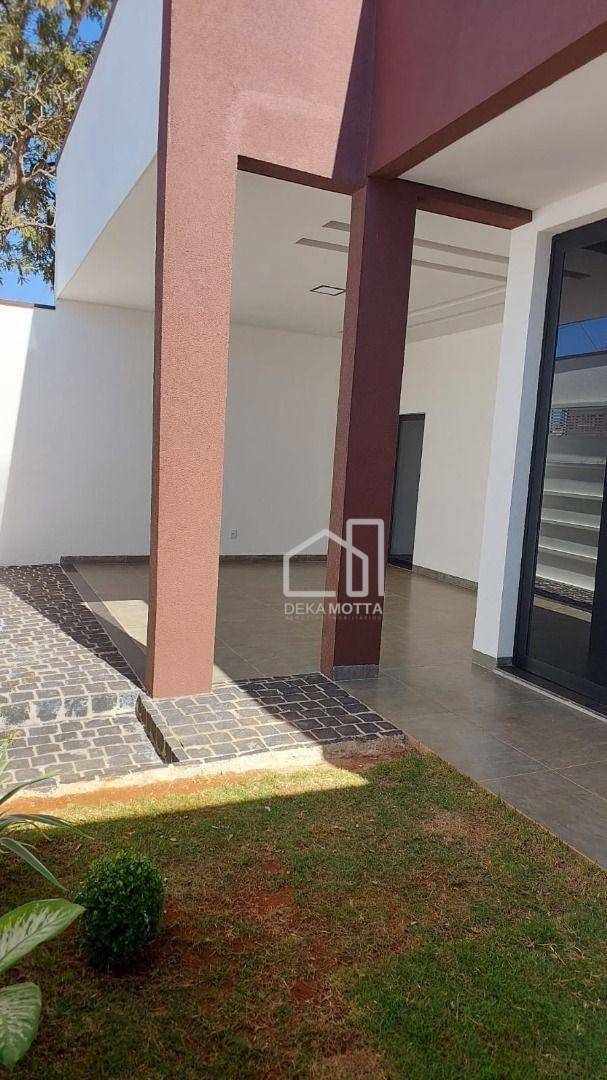 Casa à venda com 3 quartos, 180m² - Foto 5