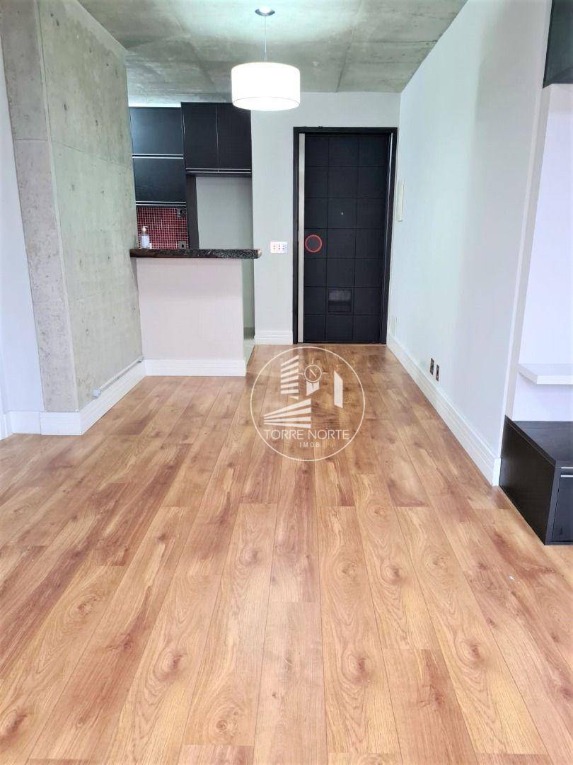 Apartamento à venda com 1 quarto, 70m² - Foto 1