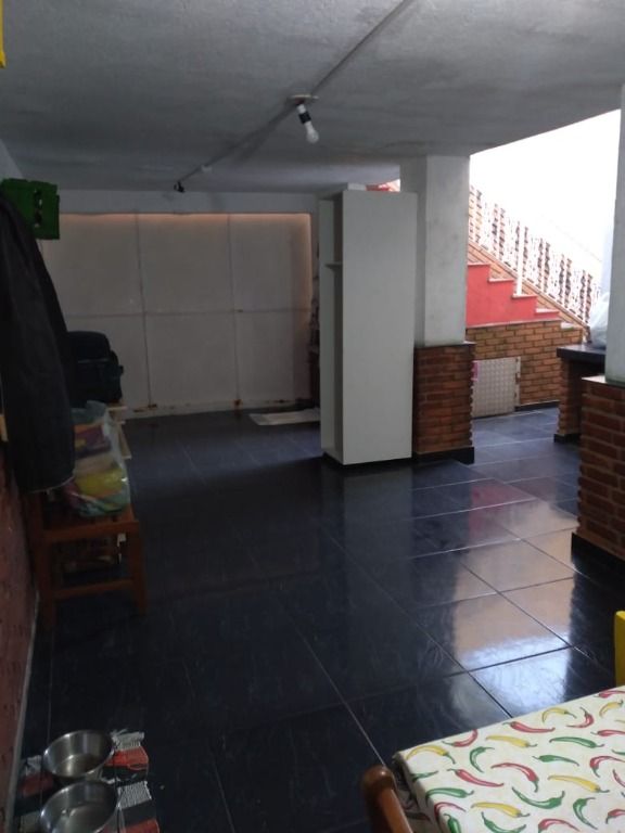 Sobrado à venda e aluguel com 3 quartos, 210m² - Foto 21