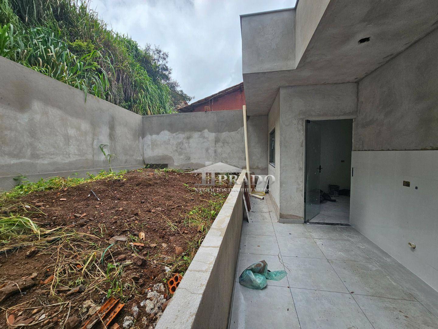 Casa à venda com 3 quartos, 80m² - Foto 12