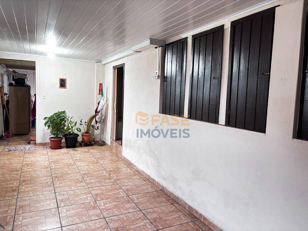 Casa, 3 quartos, 75 m² - Foto 1