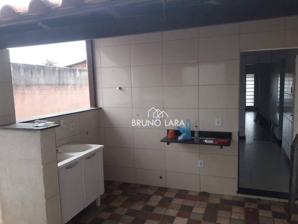 Casa à venda com 3 quartos, 165m² - Foto 14