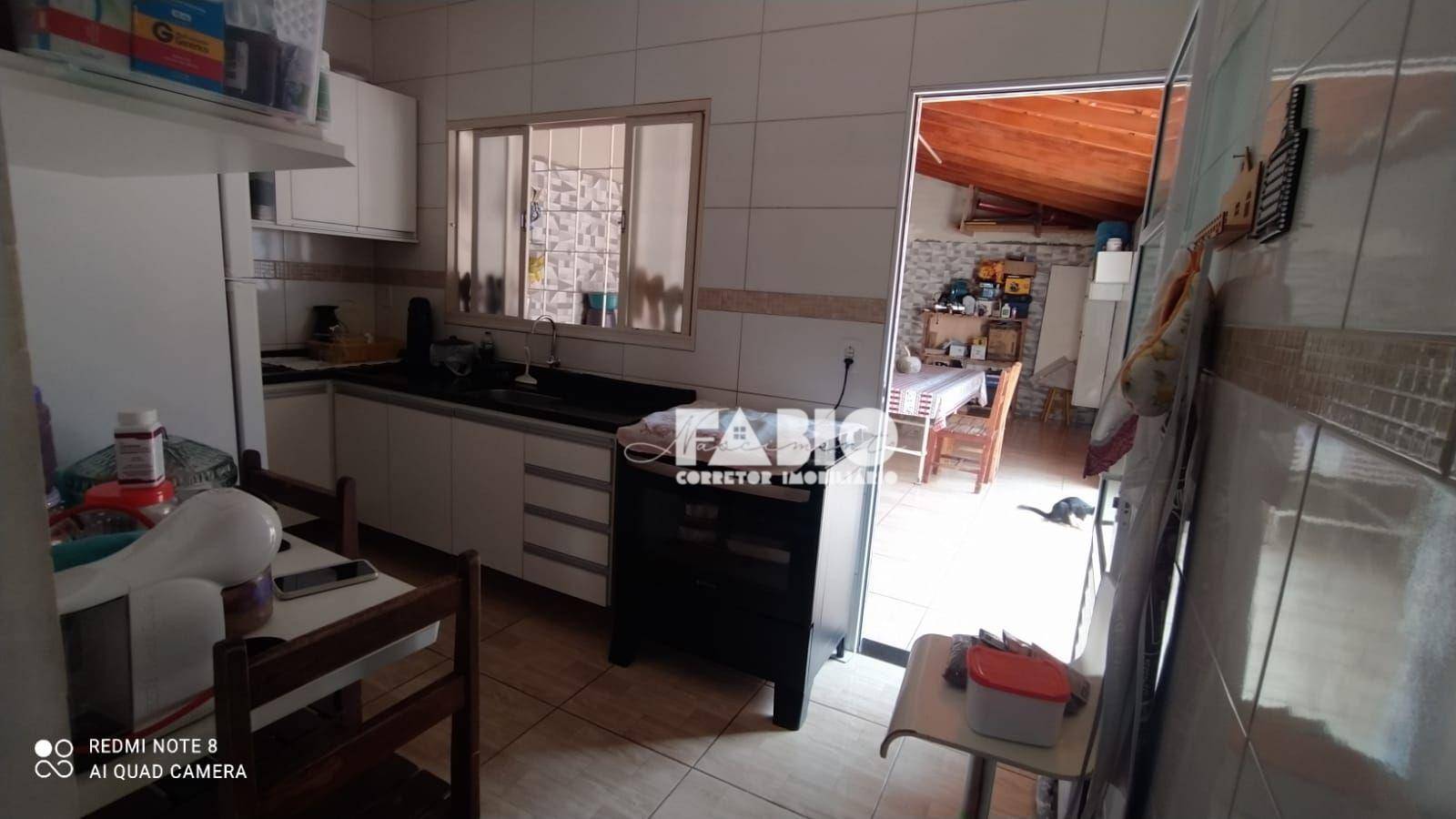 Casa à venda com 2 quartos, 120m² - Foto 9