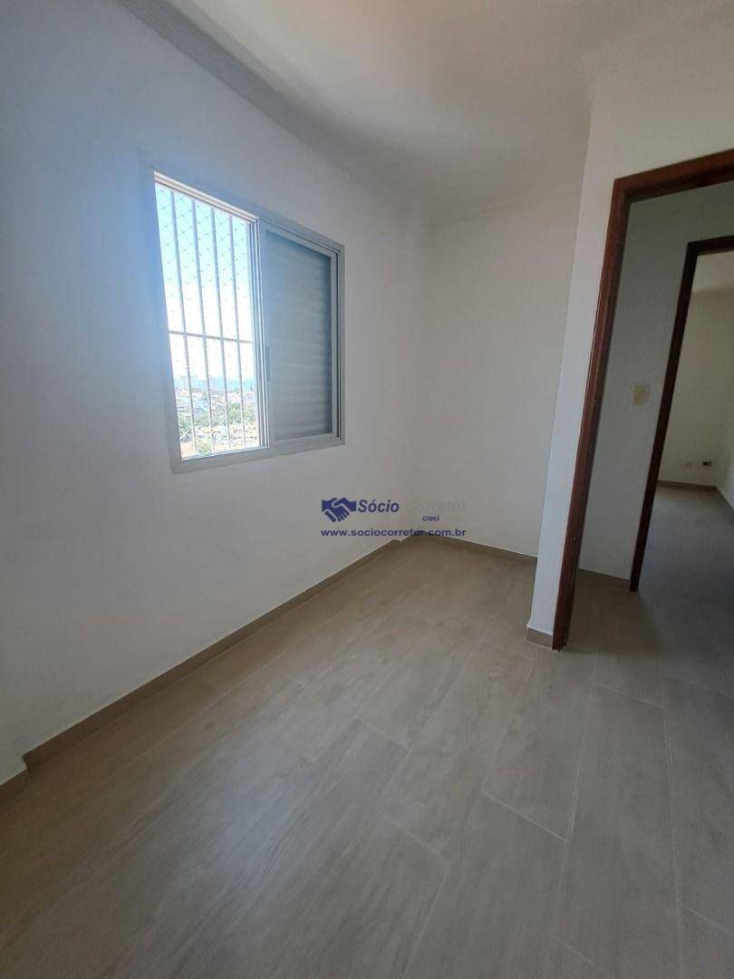 Apartamento para alugar com 3 quartos, 76m² - Foto 26