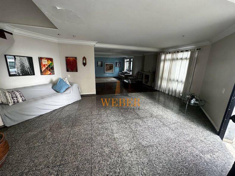 Apartamento à venda com 3 quartos, 215m² - Foto 23