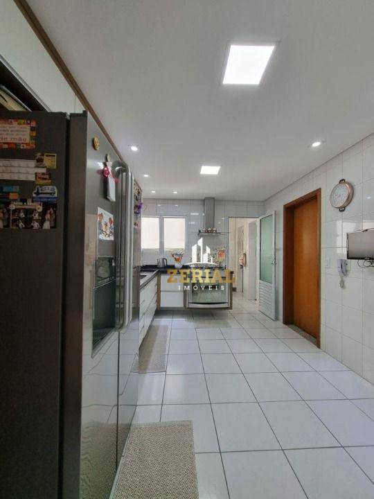 Apartamento para alugar com 3 quartos, 130m² - Foto 7