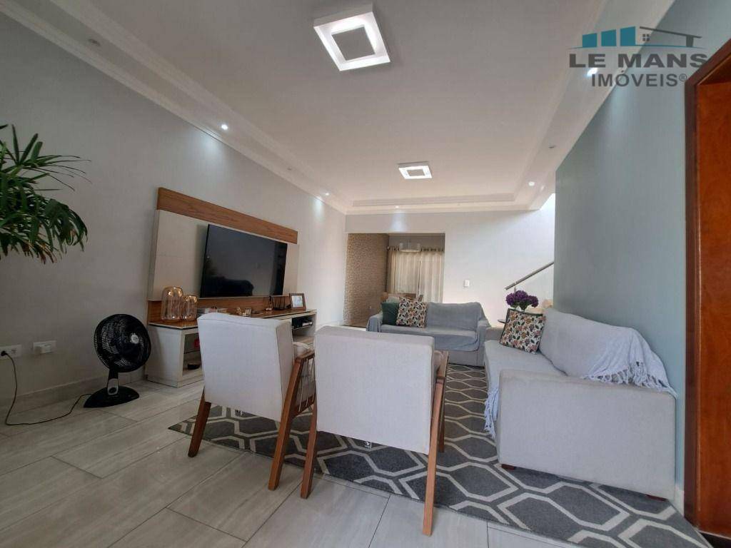 Casa à venda com 3 quartos, 186m² - Foto 6