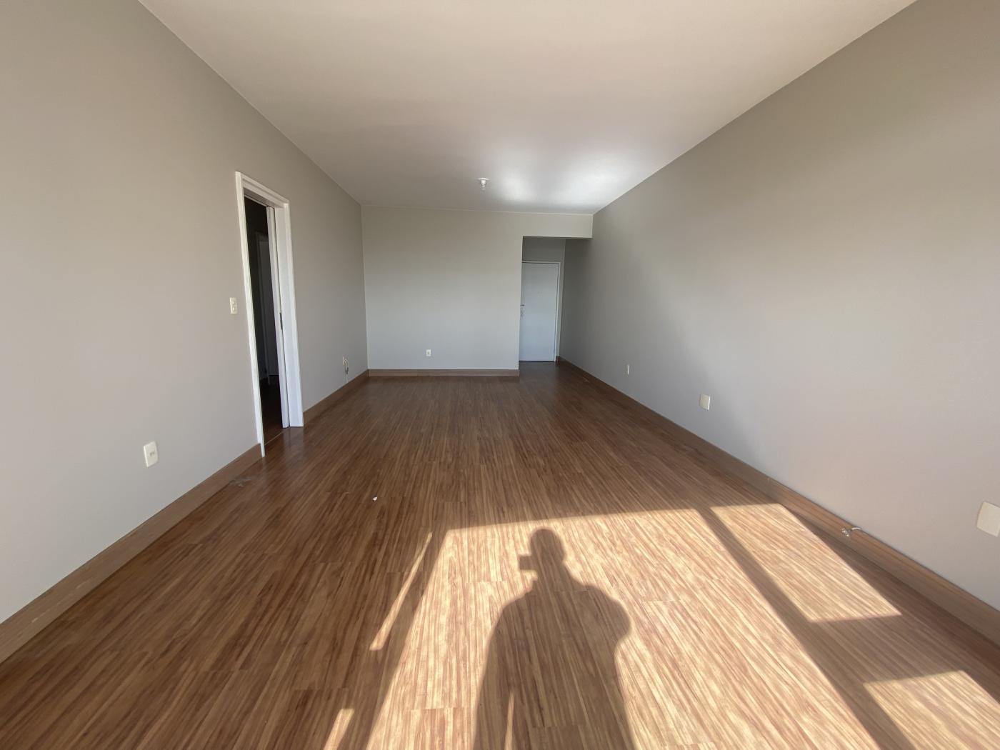 Apartamento à venda com 3 quartos, 111m² - Foto 13