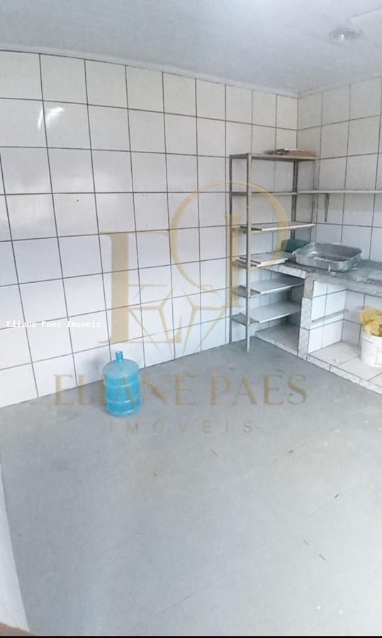 Casa à venda com 3 quartos, 300m² - Foto 10