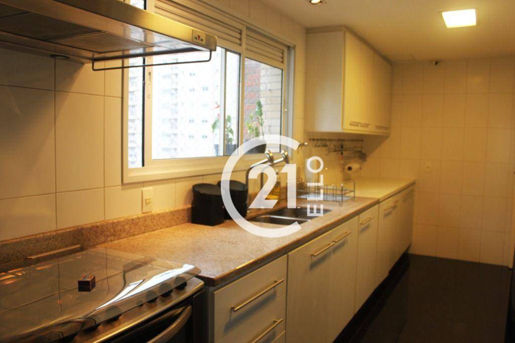 Apartamento para alugar com 2 quartos, 166m² - Foto 24