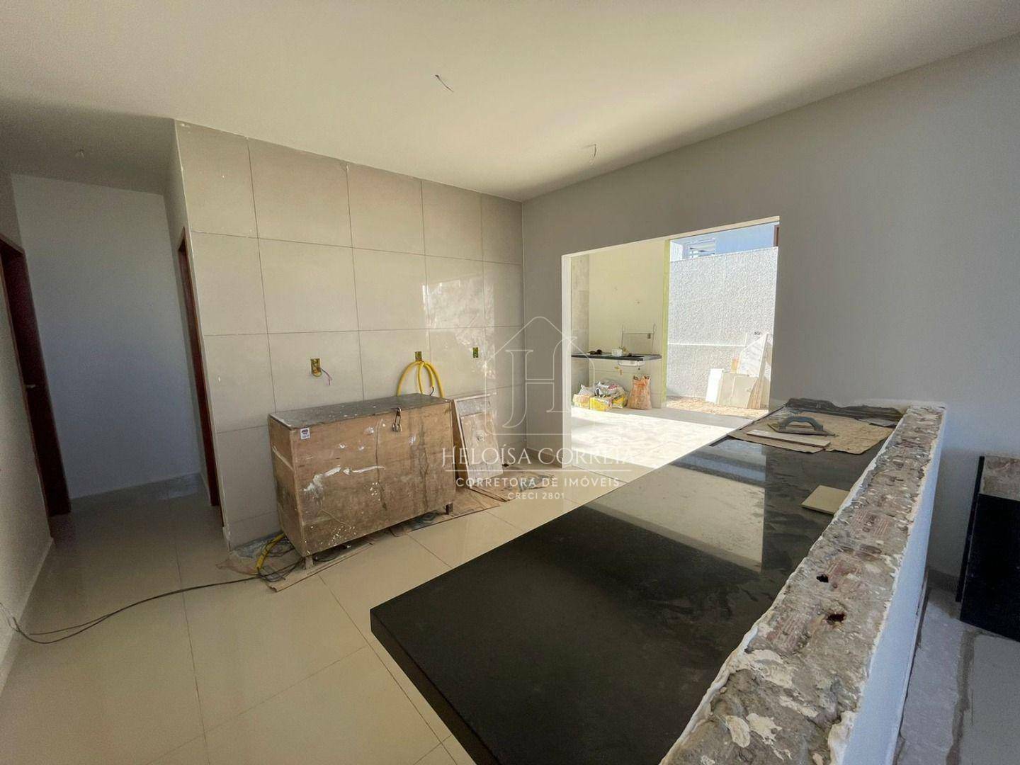 Casa à venda com 3 quartos, 139m² - Foto 4