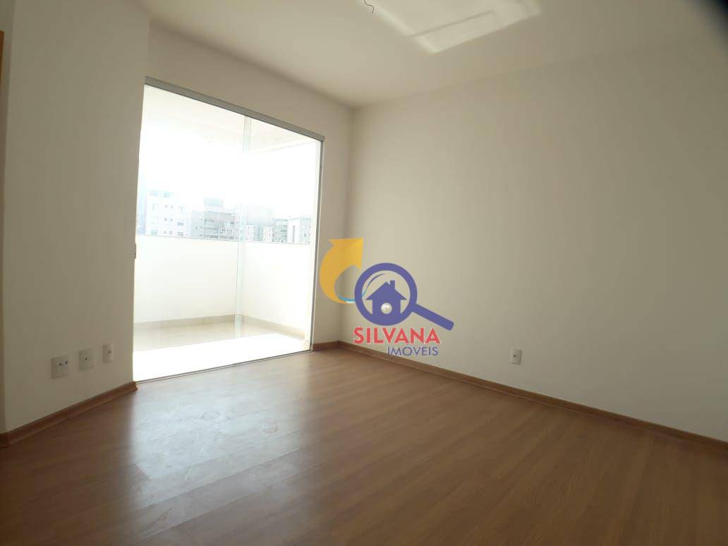 Apartamento à venda com 4 quartos, 120m² - Foto 2