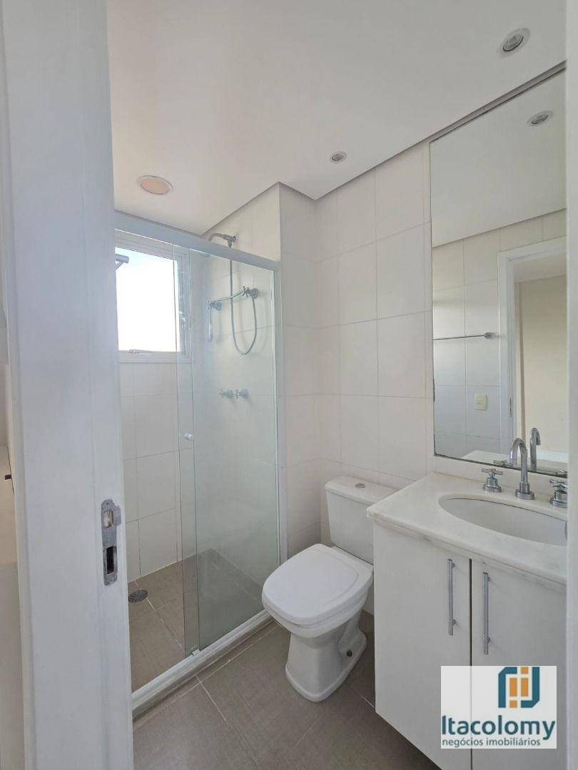 Apartamento para alugar com 3 quartos, 88m² - Foto 18