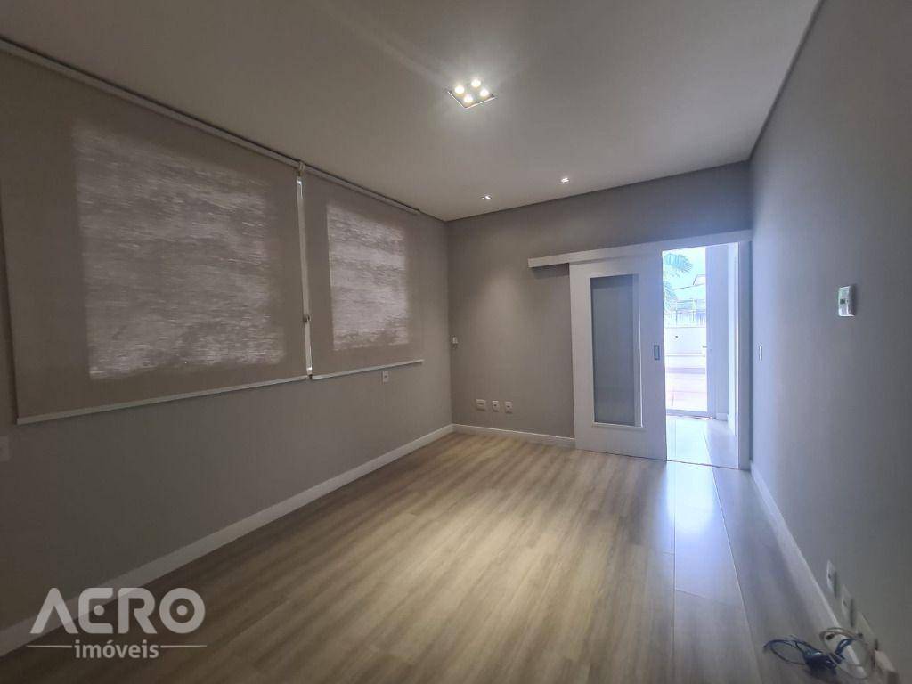 Casa de Condomínio à venda com 3 quartos, 222m² - Foto 35