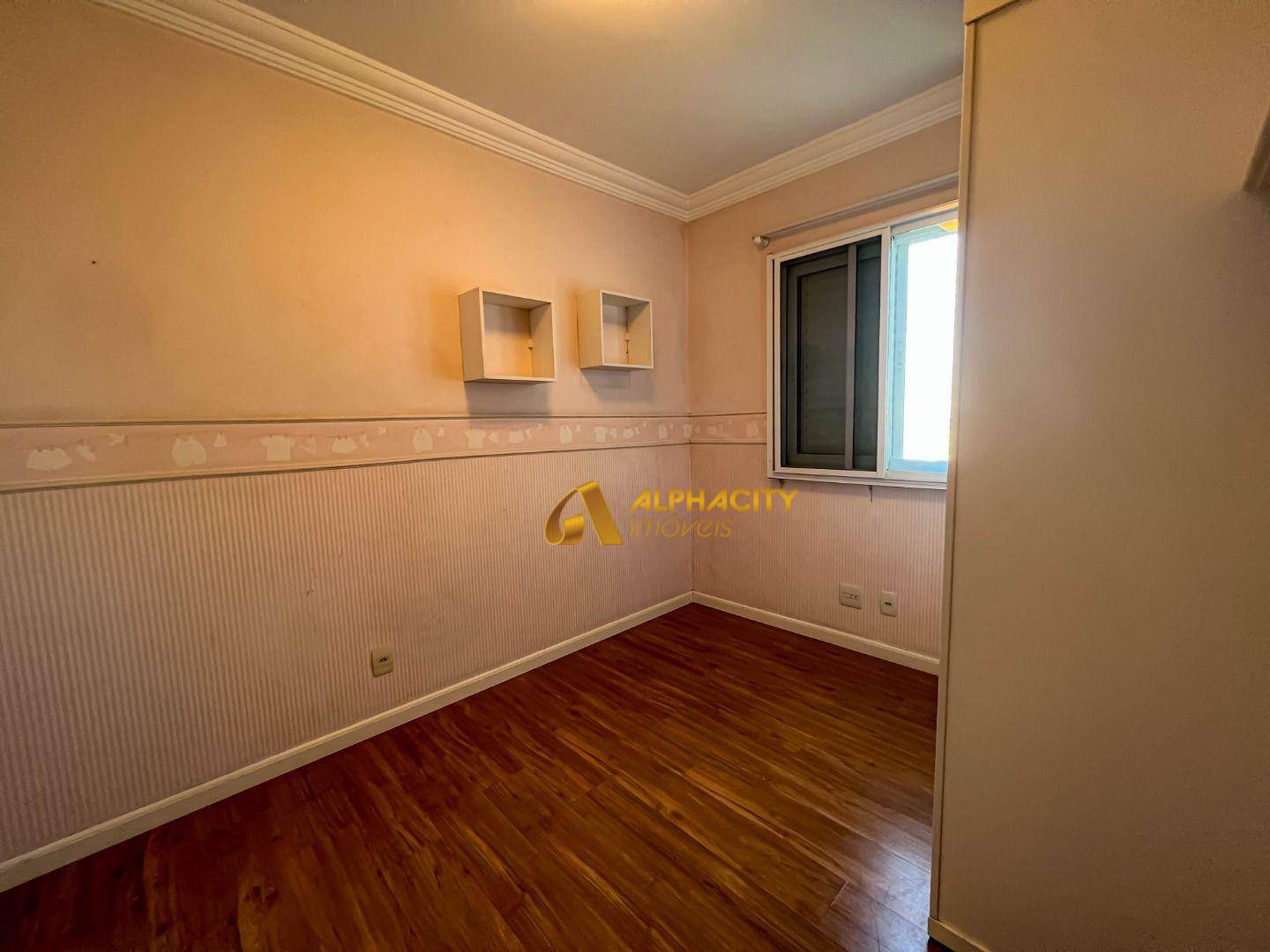 Apartamento à venda com 3 quartos, 105m² - Foto 9