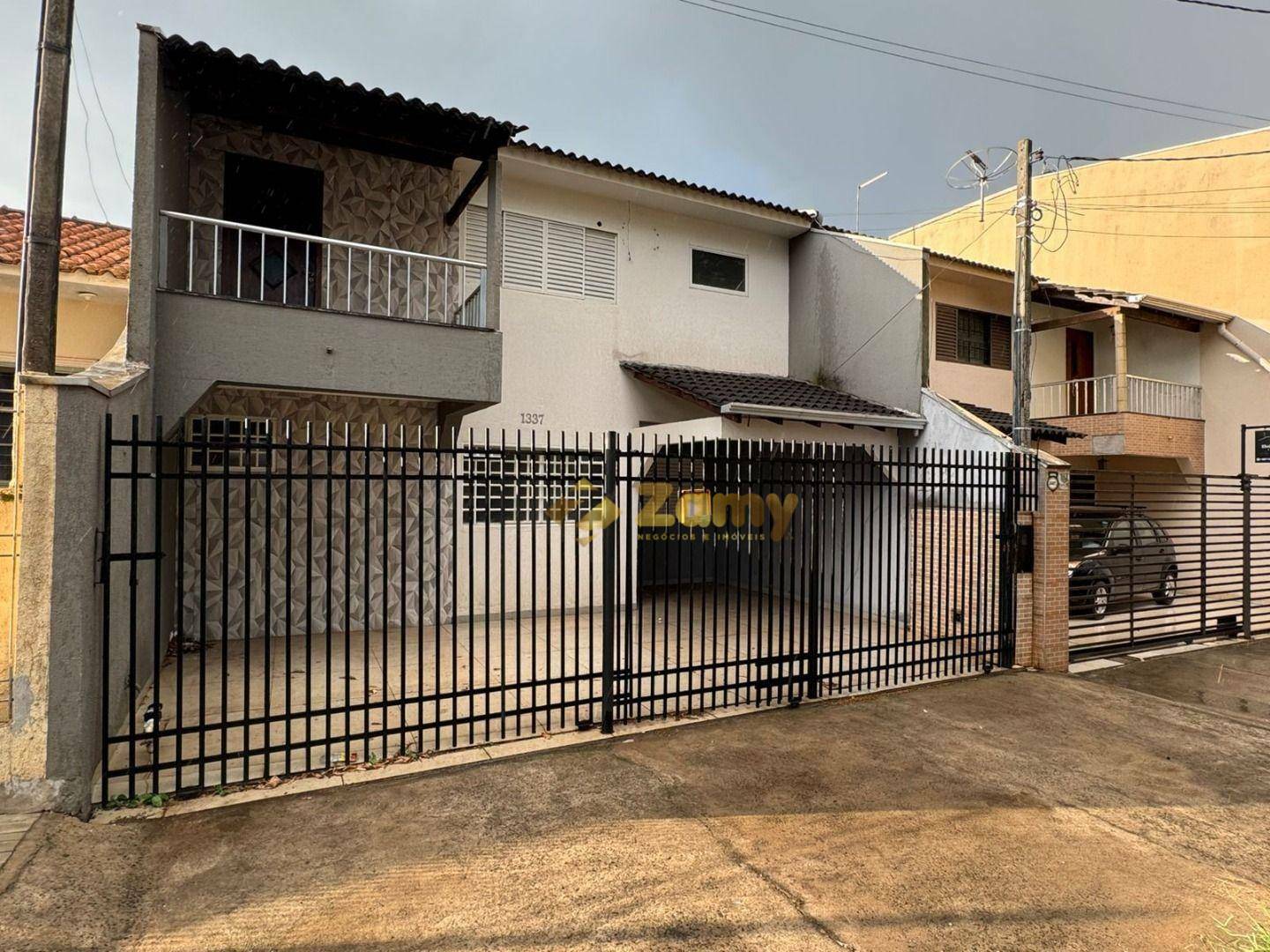 Sobrado, 3 quartos, 131 m² - Foto 1
