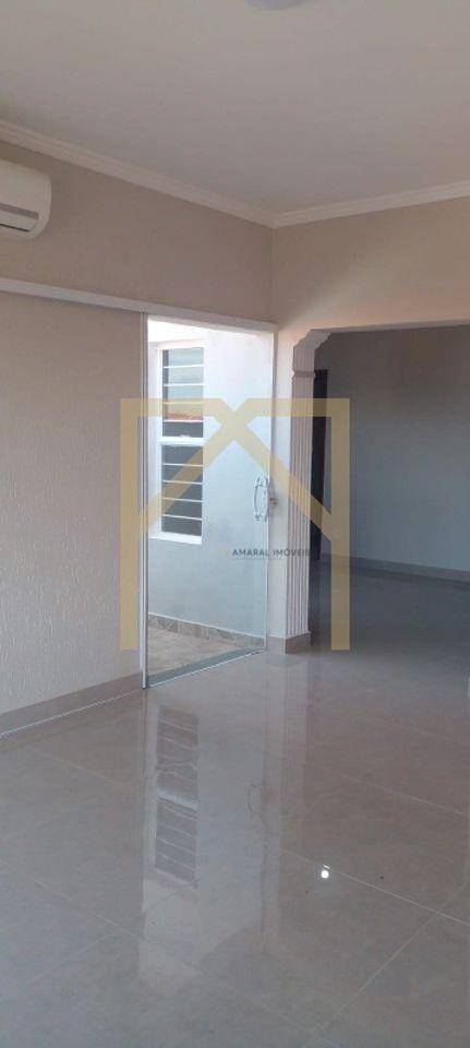 Casa à venda com 3 quartos, 126m² - Foto 19