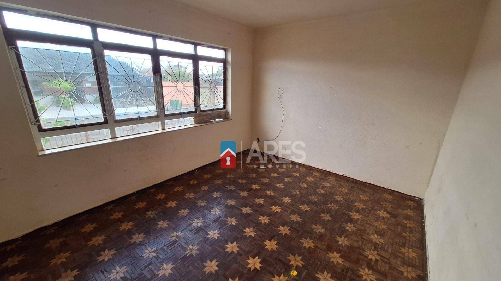 Casa para alugar com 3 quartos, 157m² - Foto 3