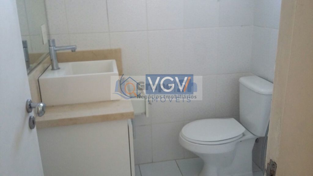 Apartamento à venda com 2 quartos, 70m² - Foto 10