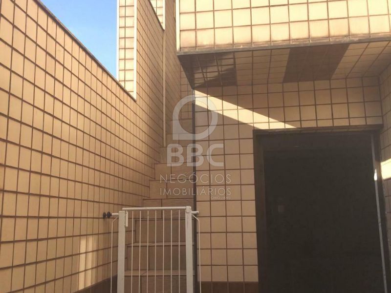 Sobrado à venda com 3 quartos, 206m² - Foto 37