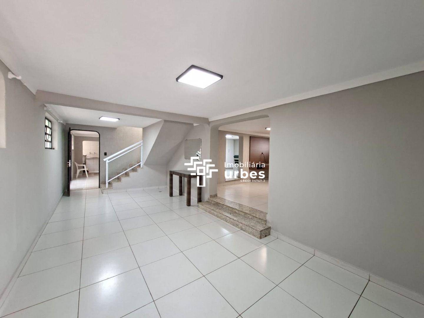 Casa, 3 quartos, 197 m² - Foto 4