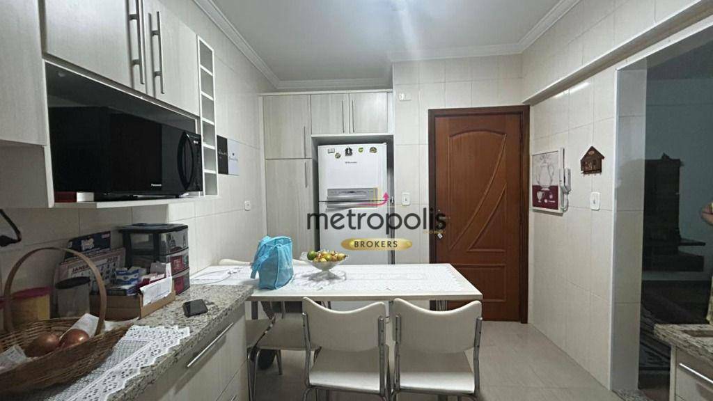 Apartamento à venda com 2 quartos, 64m² - Foto 2