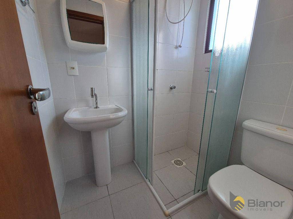 Apartamento para alugar com 2 quartos, 70m² - Foto 15