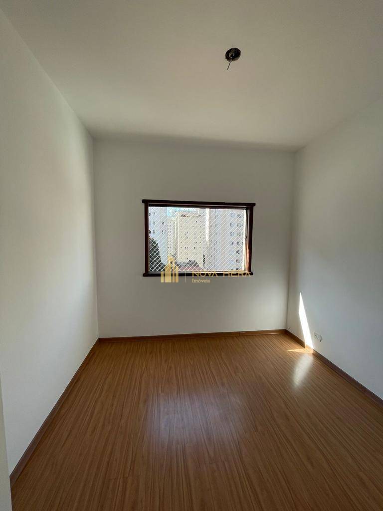 Apartamento à venda com 3 quartos, 105m² - Foto 2