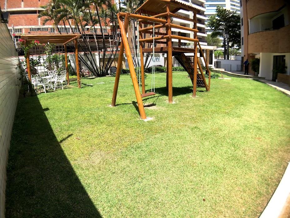 Apartamento à venda com 3 quartos, 153m² - Foto 9