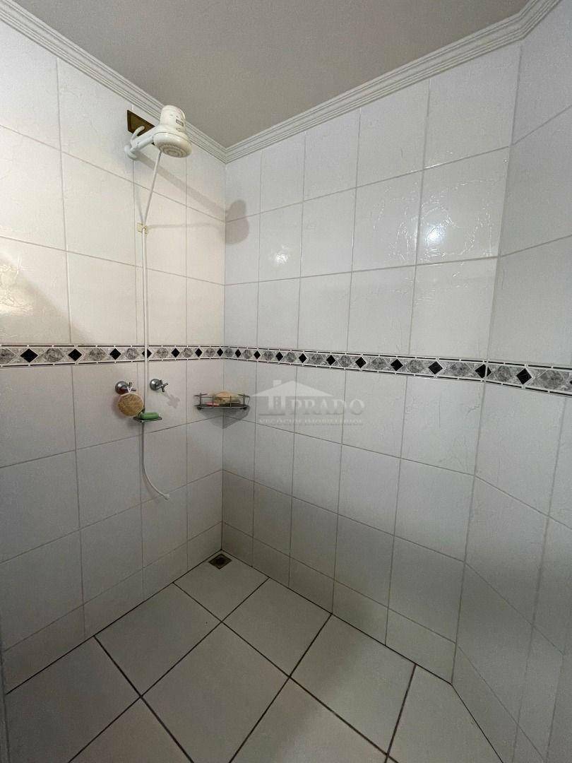 Sobrado à venda com 3 quartos, 240m² - Foto 13