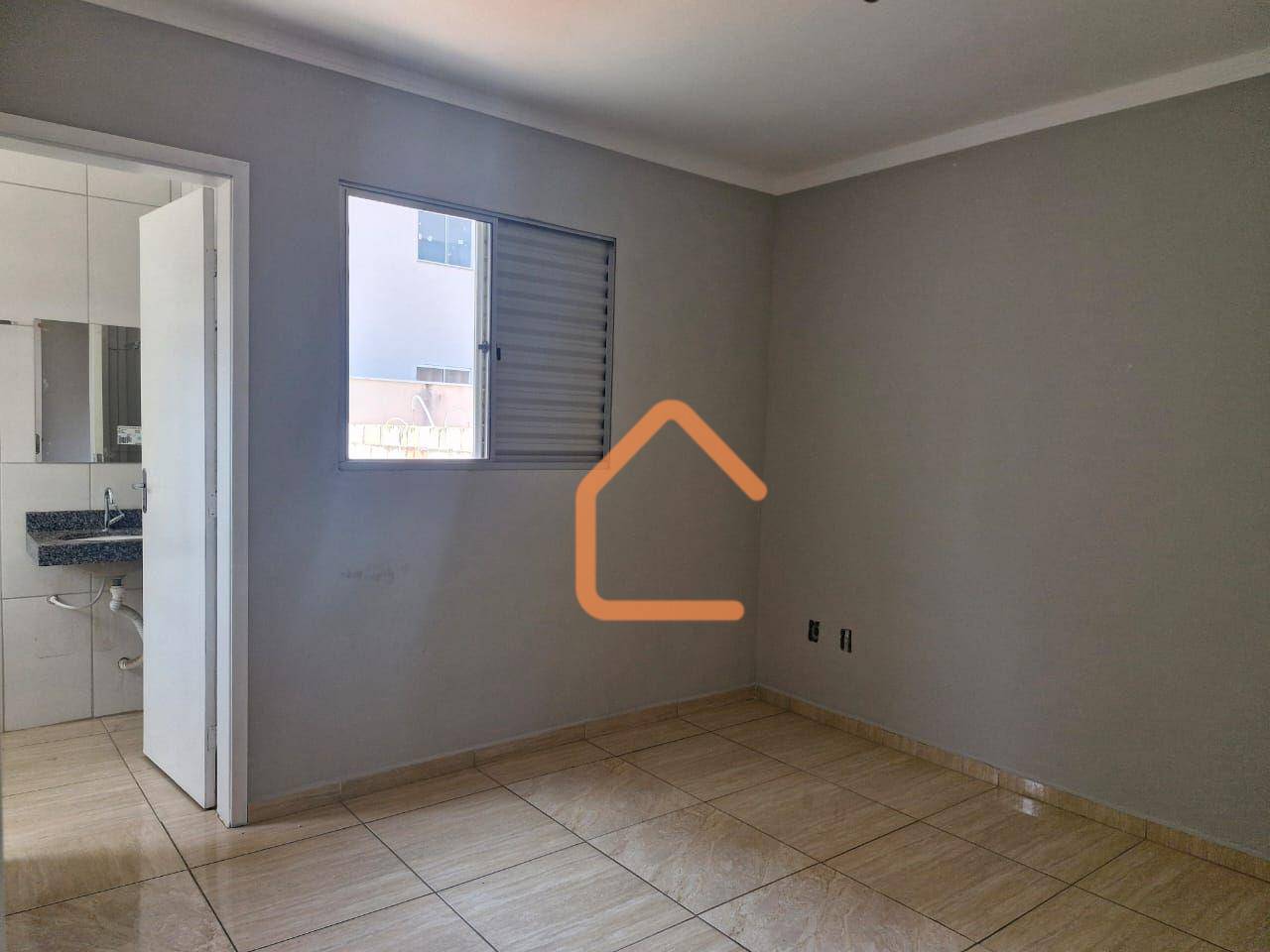 Apartamento à venda com 2 quartos, 70m² - Foto 10