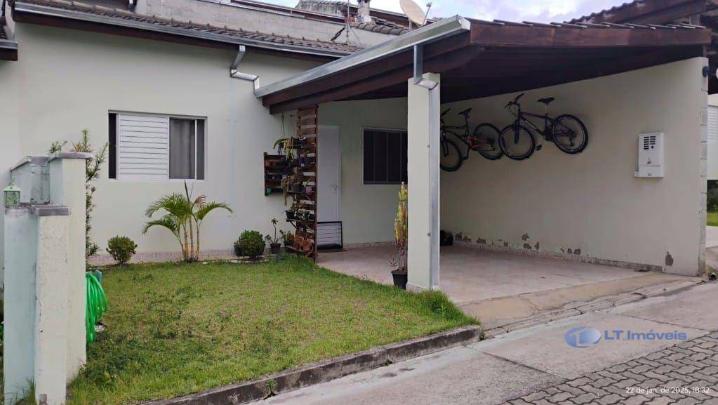 Casa de Condomínio à venda e aluguel com 2 quartos, 65m² - Foto 1