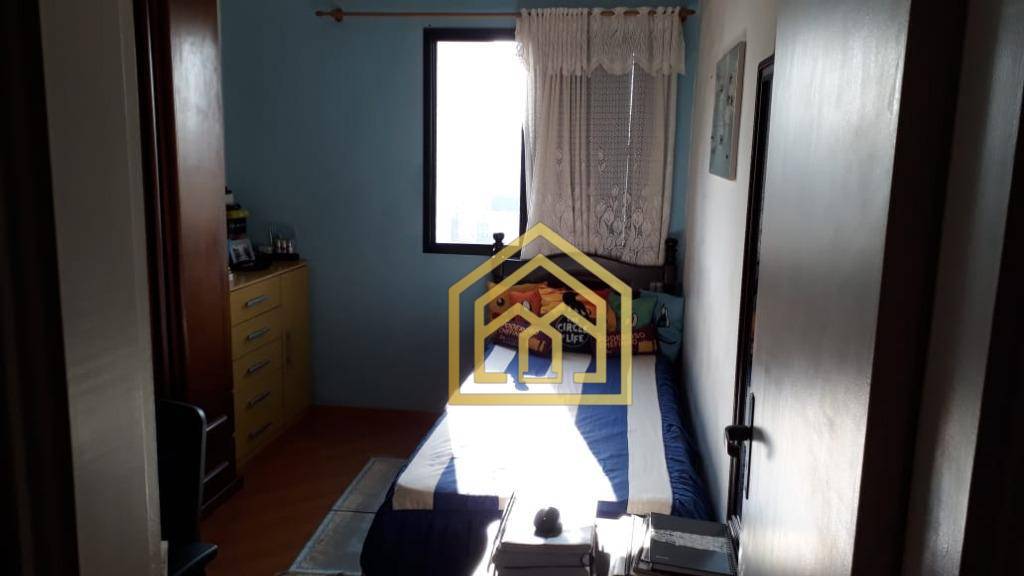 Apartamento à venda com 2 quartos, 70m² - Foto 20