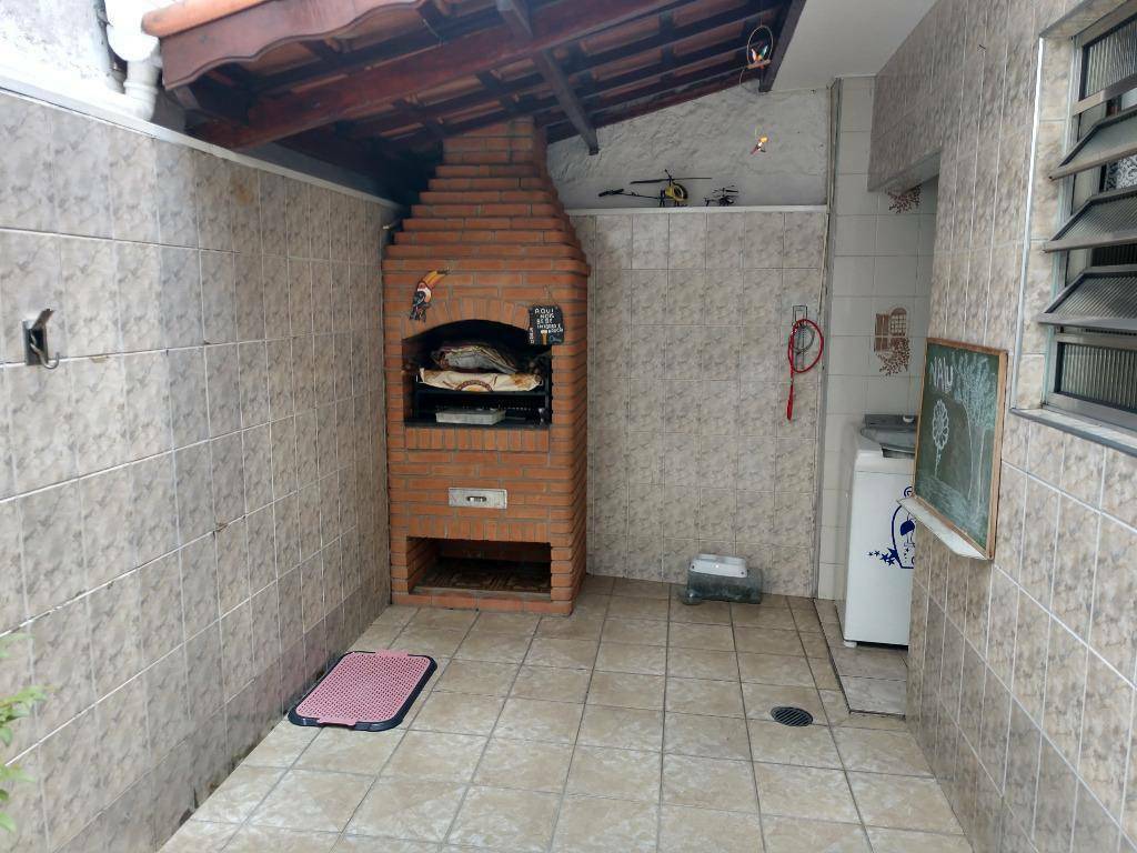 Sobrado à venda com 4 quartos, 200m² - Foto 23