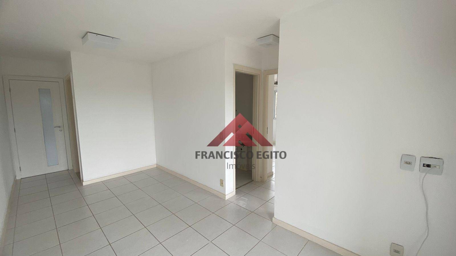 Apartamento à venda com 2 quartos, 66m² - Foto 5