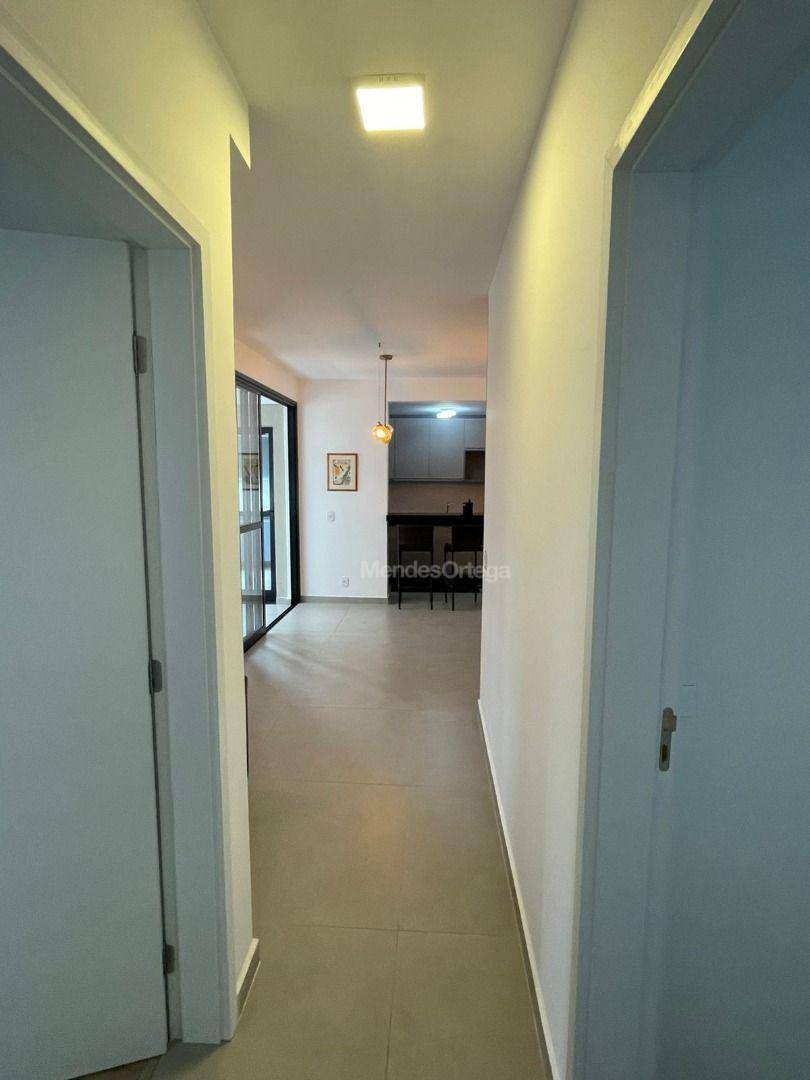 Apartamento para alugar com 2 quartos, 69m² - Foto 5