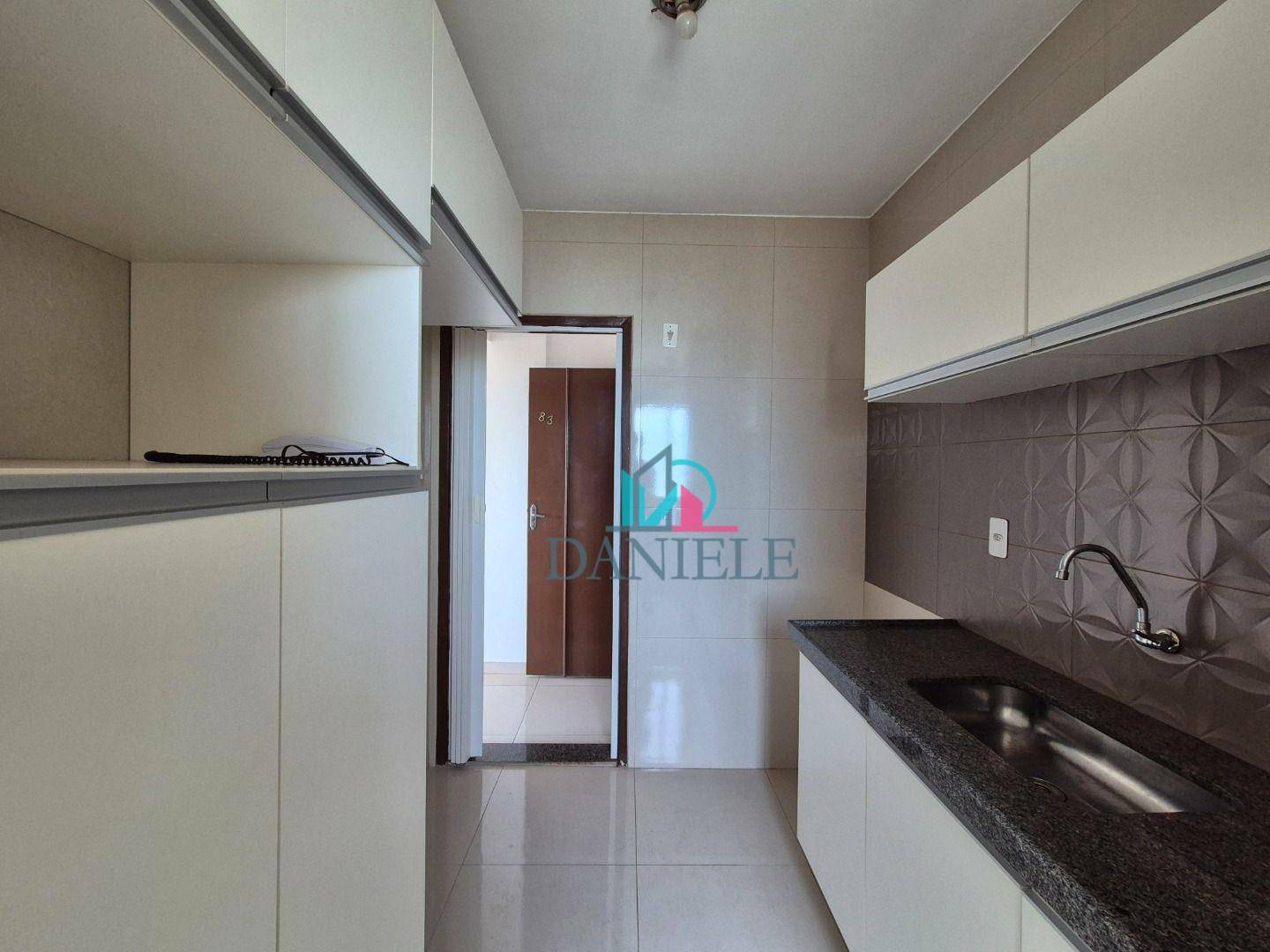 Apartamento à venda com 3 quartos, 65m² - Foto 10