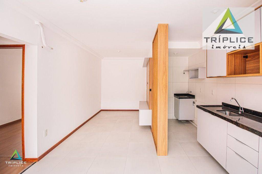 Apartamento à venda com 3 quartos, 81m² - Foto 5