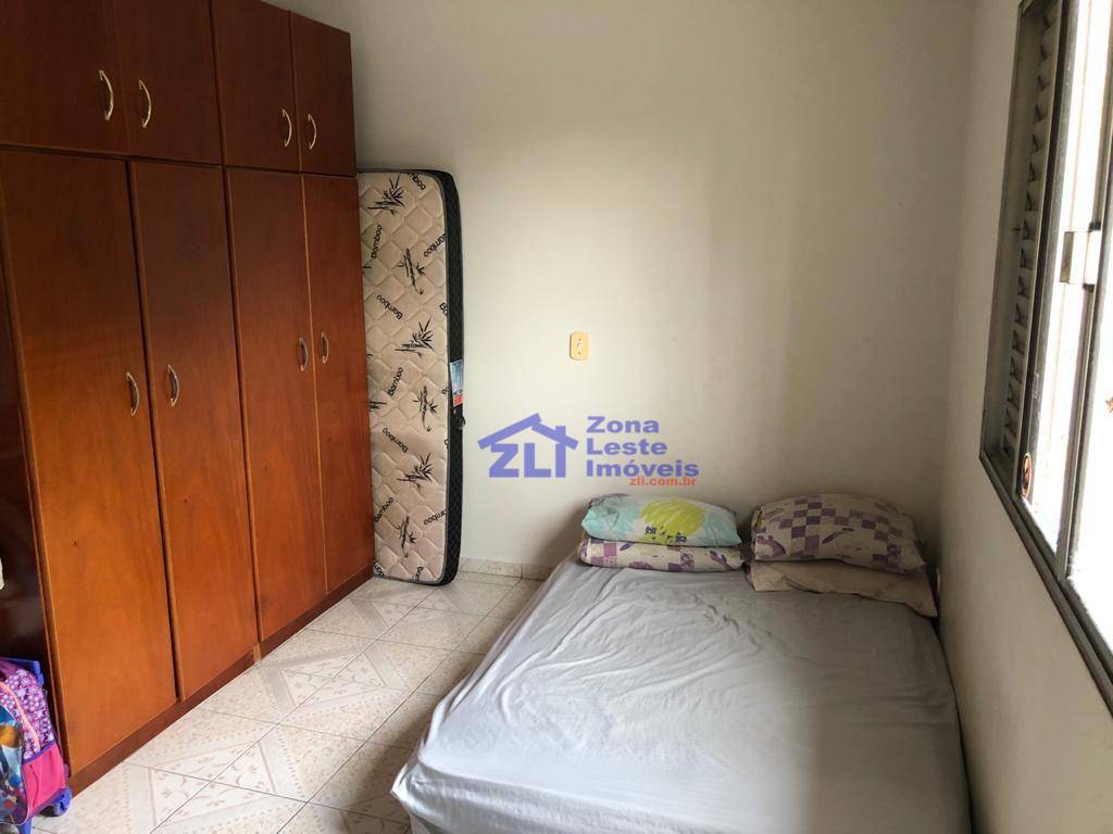 Sobrado à venda com 3 quartos, 240m² - Foto 18