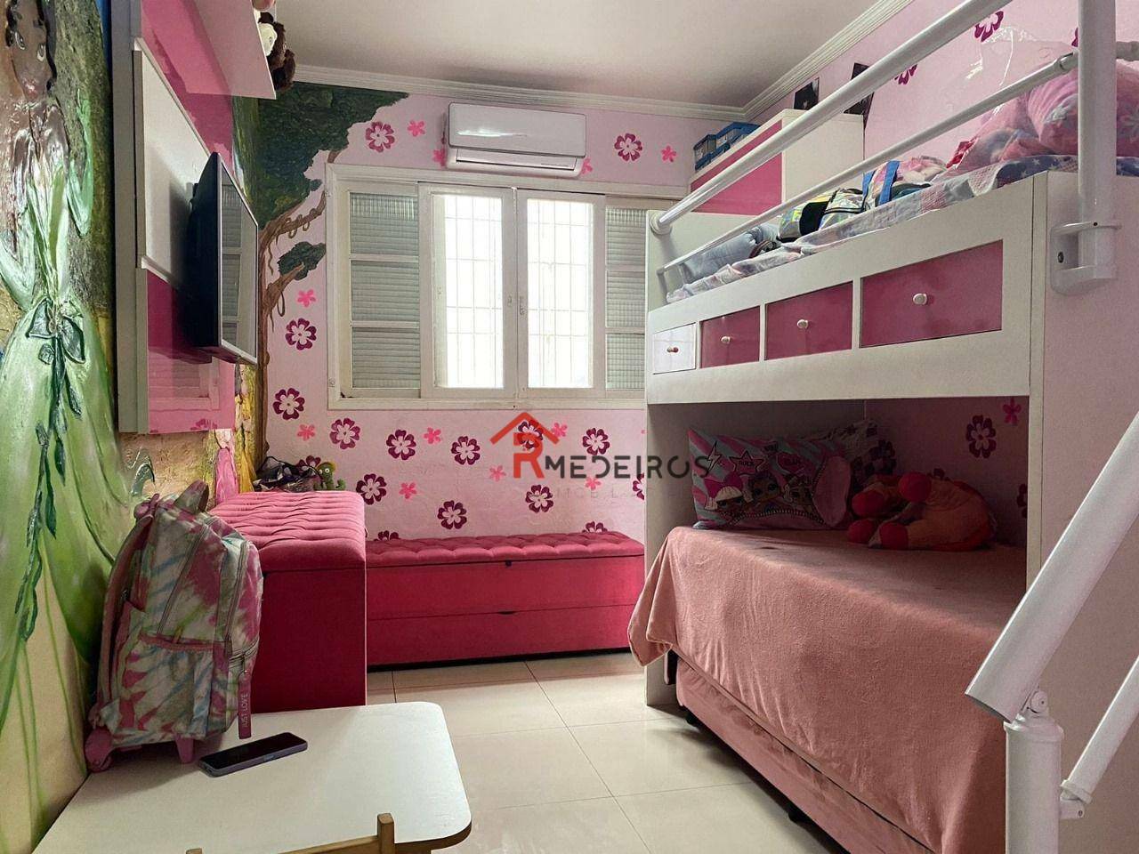 Casa à venda com 3 quartos, 100m² - Foto 14