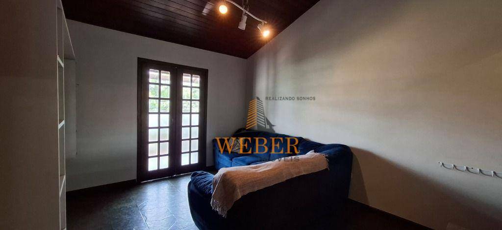 Casa à venda com 2 quartos, 150m² - Foto 28