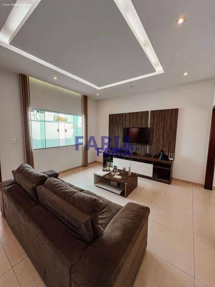 Casa à venda com 3 quartos, 175m² - Foto 3