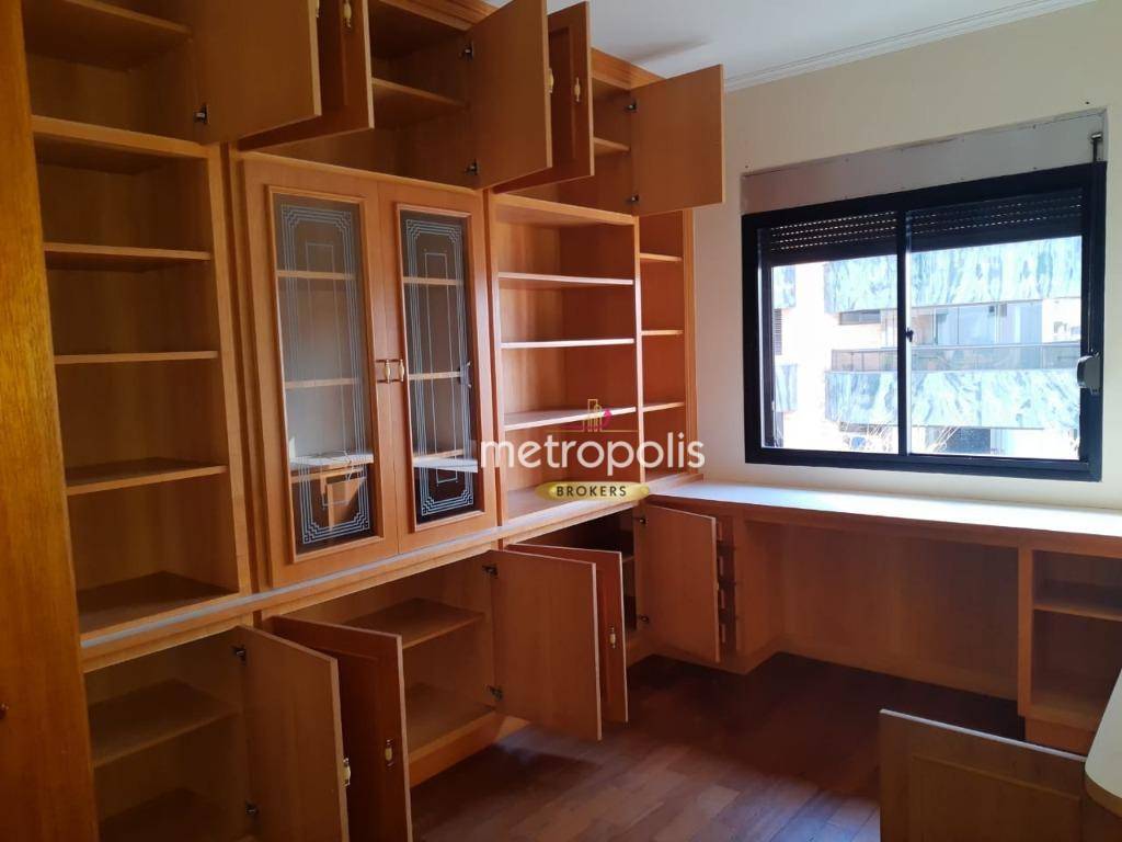 Apartamento à venda com 4 quartos, 250m² - Foto 14