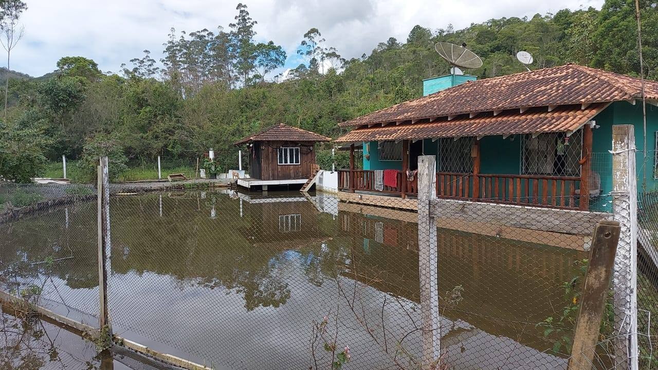 Chácara, 2 quartos, 1990 m² - Foto 1