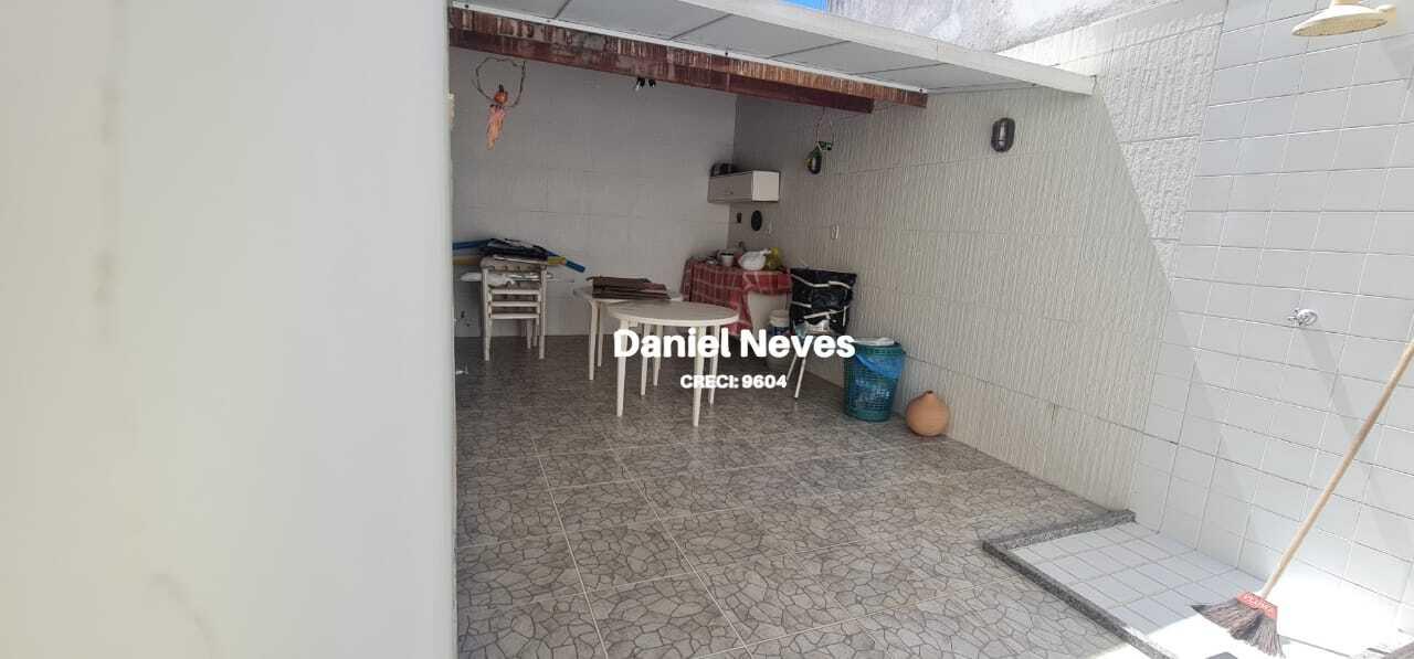 Casa de Condomínio à venda com 4 quartos, 165m² - Foto 32