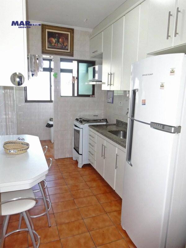 Apartamento à venda com 2 quartos, 75m² - Foto 8