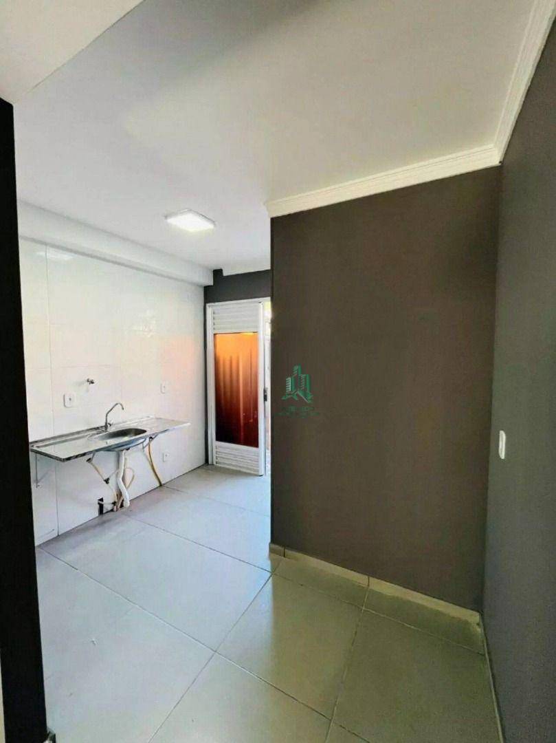 Sobrado à venda com 2 quartos, 54m² - Foto 7