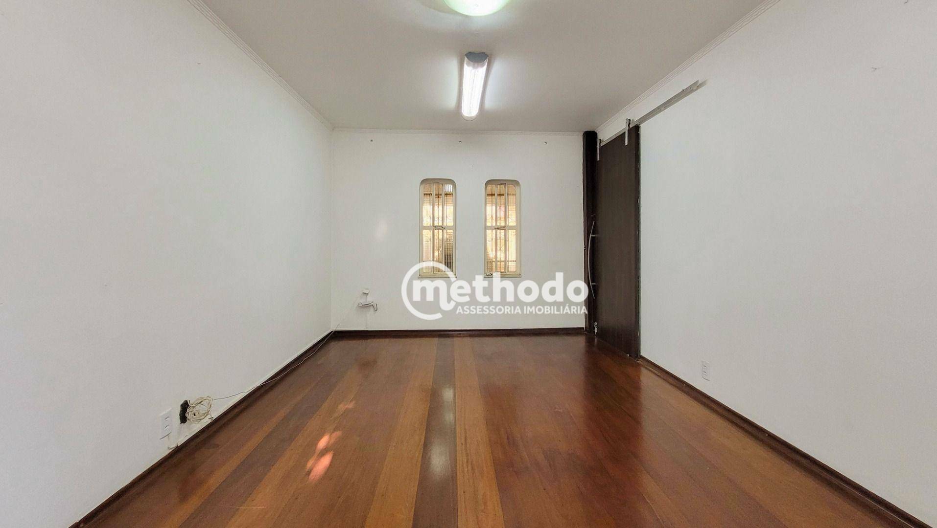 Casa à venda com 4 quartos, 269m² - Foto 3